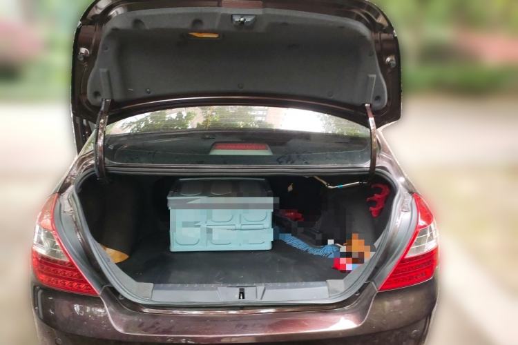 Used Geely Auto Classic Emgrand 2012 Sedan 1.5L Manual Standard Model Trunk