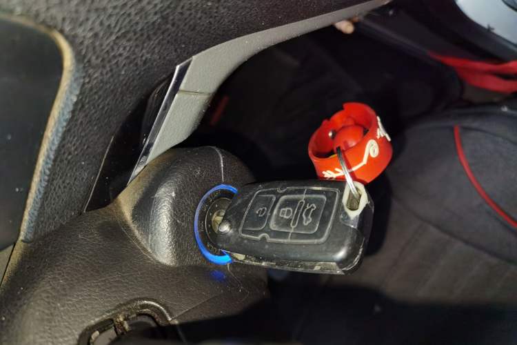 Used Geely Auto Classic Emgrand 2012 Sedan 1.5L Manual Chao Yue Huimin Model Vehicle Key