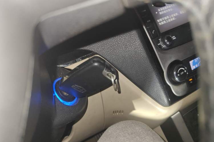 Used Geely Auto Classic Emgrand 2012 Sedan 1.8L Manual Luxury Model Vehicle Key