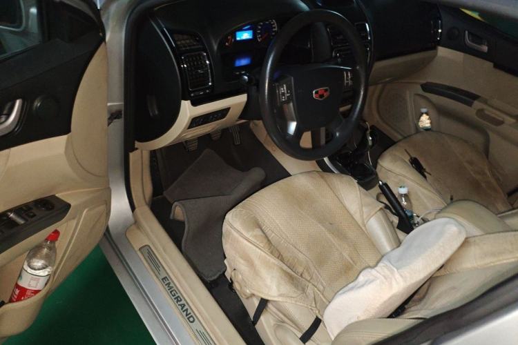 Used Geely Auto Classic Emgrand 2012 Sedan 1.5L Manual Comfort Model Driver Seat