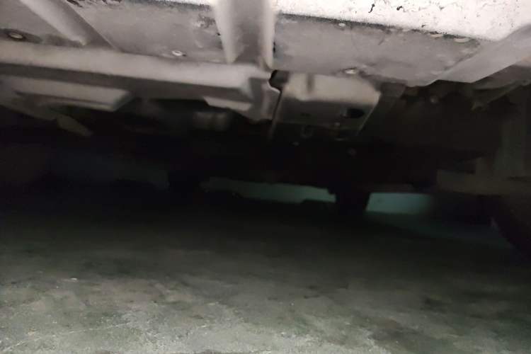 Used Geely Auto Classic Emgrand 2012 Sedan 1.8L CVT Luxury Model Chassis Front