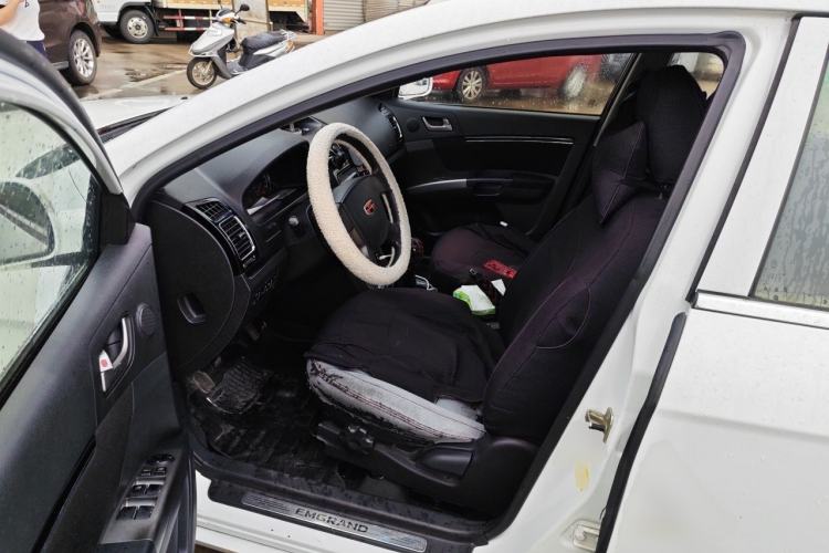 Used Geely Auto Classic Emgrand 2012 Hatchback 1.5L Manual Chao Yue Huimin Model Driver Seat