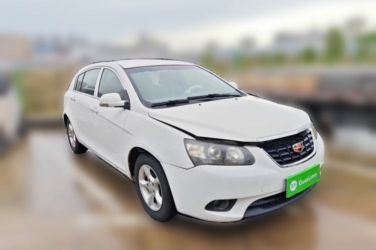 Used Geely Auto Classic Emgrand 2012 Hatchback 1.5L Manual Chao Yue Huimin Model Front Right 45 Deg