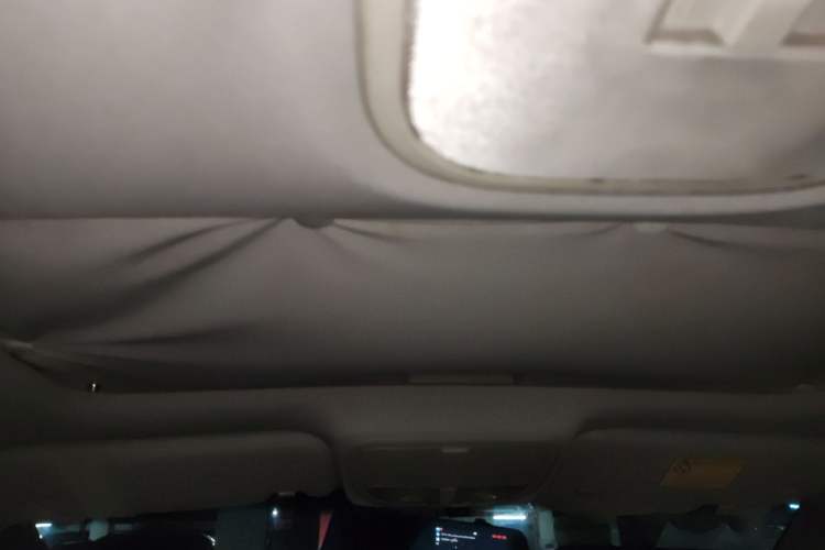 Used Geely Auto Classic Emgrand 2012 Sedan 1.8L CVT Luxury Model Headliner