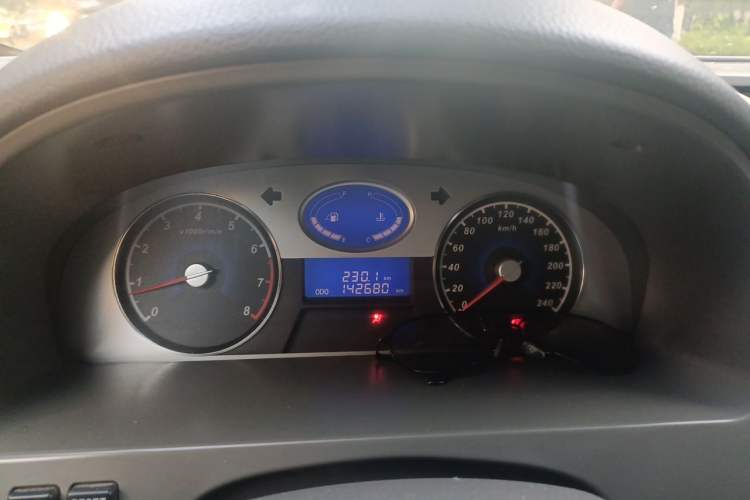 Used Geely Auto Classic Emgrand 2012 Hatchback 1.5L Manual Comfort Model Instrument Cluster