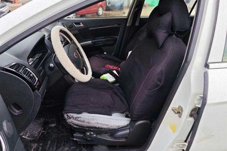 Used Geely Auto Classic Emgrand 2012 Hatchback 1.5L Manual Chao Yue Huimin Model Left Front Seat