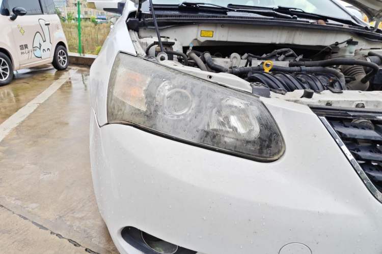 Used Geely Auto Classic Emgrand 2012 Hatchback 1.5L Manual Chao Yue Huimin Model Right Front Headlight