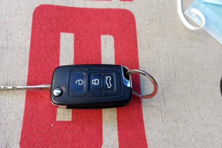 Used Geely Auto Classic Emgrand 2012 Hatchback 1.5L Manual Luxury Model Vehicle Key