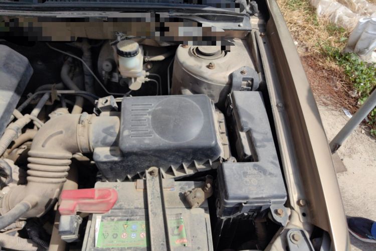 Used Geely Auto Classic Emgrand 2012 Sedan 1.5L Manual Comfort Model Engine Bay Left