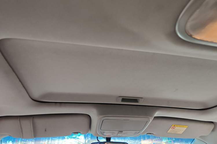 Used Geely Auto Classic Emgrand 2012 Sedan 1.5L Manual Chao Yue Huimin Model Headliner