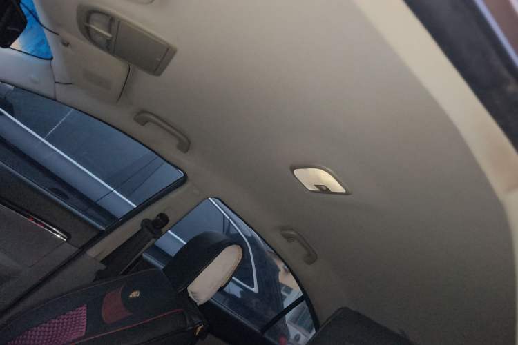 Used Geely Auto Classic Emgrand 2012 Sedan 1.5L Manual Standard Model Headliner