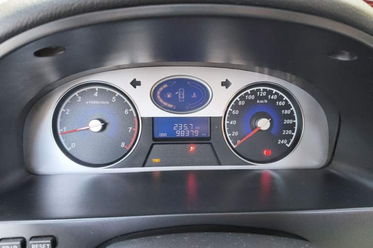 Used Geely Auto Classic Emgrand 2012 Sedan 1.8L Manual Luxury Model Instrument Cluster