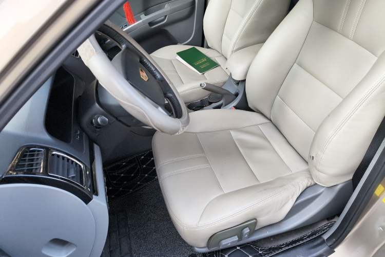 Used Geely Auto Classic Emgrand 2012 Sedan 1.8L Manual Luxury Model Left Front Seat