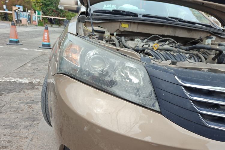 Used Geely Auto Classic Emgrand 2012 Sedan 1.5L Manual Chao Yue Huimin Model Right Front Headlight