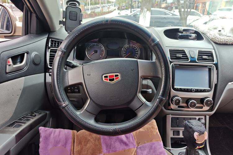 Used Geely Auto Classic Emgrand 2012 Sedan 1.5L Manual Chao Yue Huimin Model Steering Wheel