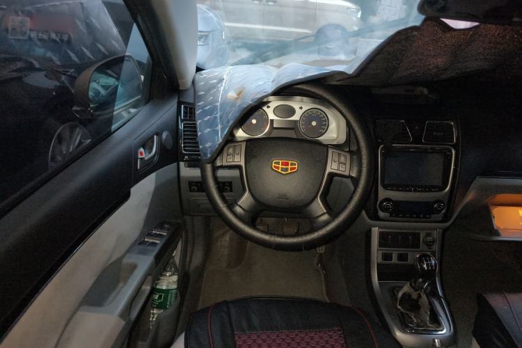 Used Geely Auto Classic Emgrand 2012 Sedan 1.5L Manual Standard Model Steering Wheel