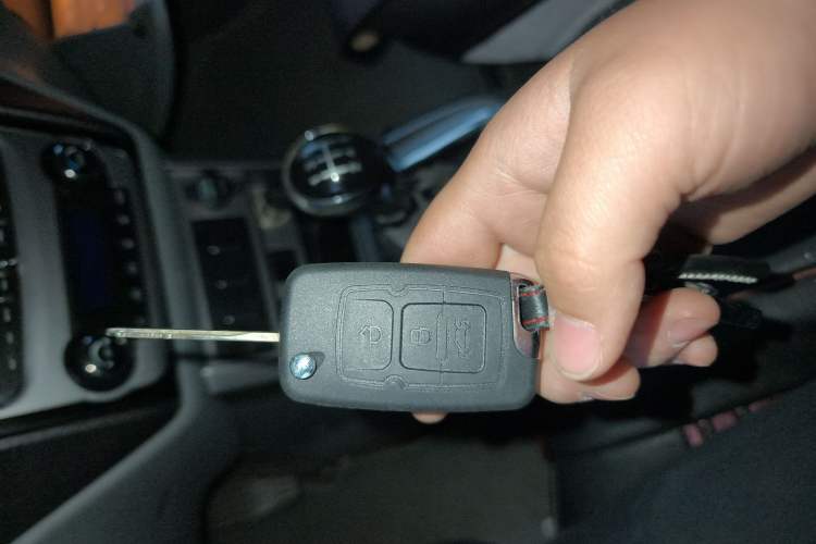 Used Geely Auto Classic Emgrand 2012 Sedan 1.5L Manual Standard Model Vehicle Key