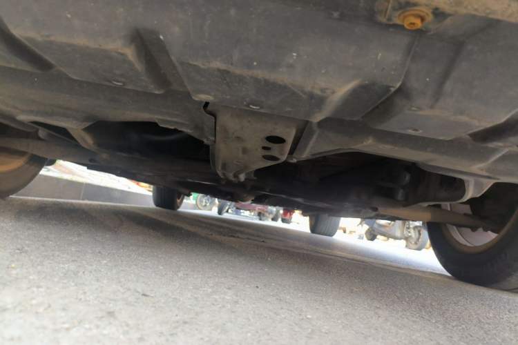 Used Geely Auto Classic Emgrand 2013 Sedan 1.8L Manual Elite Model Chassis Front