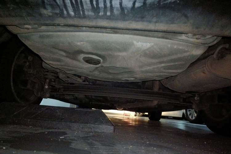 Used Geely Auto Classic Emgrand 2013 Sedan 1.8L CVT Prestige Model Chassis Rear