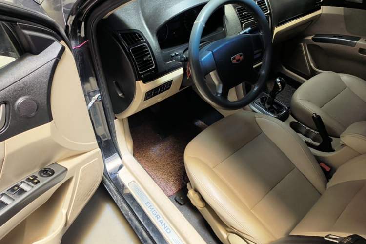 Used Geely Auto Classic Emgrand 2013 Sedan 1.8L Manual Elite Model Driver Seat