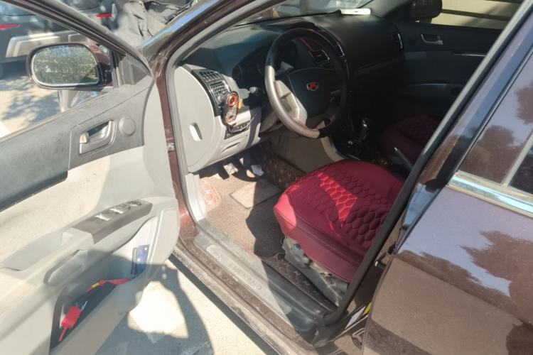 Used Geely Auto Classic Emgrand 2013 Sedan 1.5L Manual Entry-Level Model Driver Seat