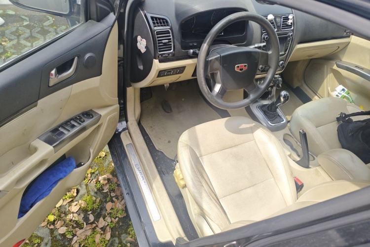 Used Geely Auto Classic Emgrand 2013 Sedan 1.8L Manual Elite Model Driver Seat