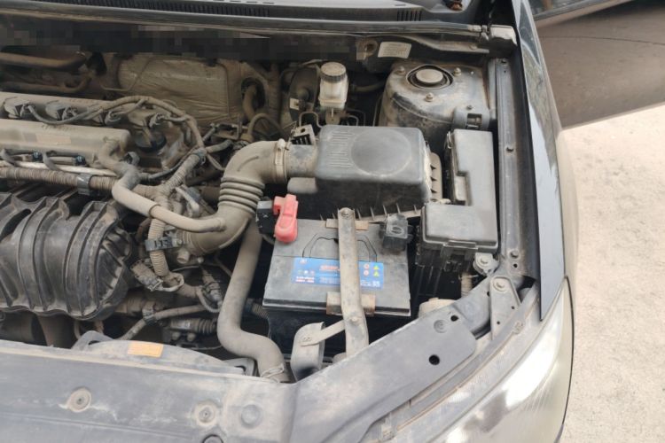 Used Geely Auto Classic Emgrand 2013 Sedan 1.5L Manual Entry-Level Model Engine Bay Left