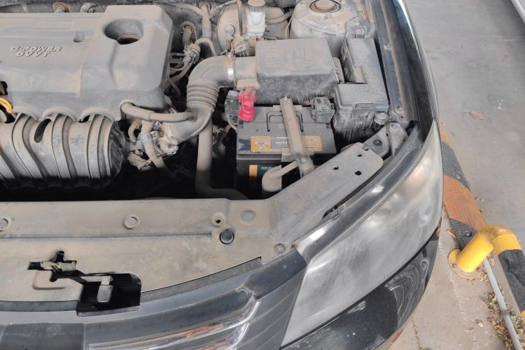 Used Geely Auto Classic Emgrand 2013 Sedan 1.5L Manual Elite Model Engine Bay Left