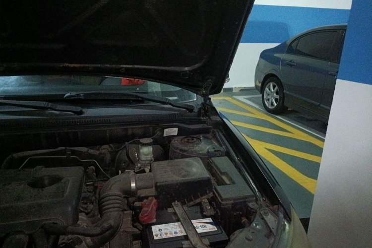 Used Geely Auto Classic Emgrand 2013 Sedan 1.8L CVT Prestige Model Engine Bay Left