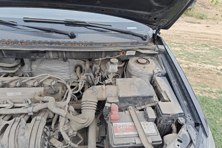 Used Geely Auto Classic Emgrand 2013 Sedan 1.5L Manual Entry-Level Model Engine Bay Left