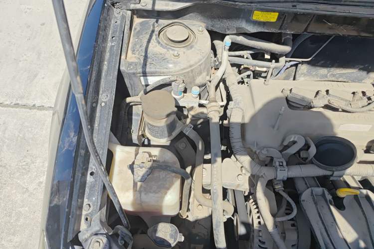 Used Geely Auto Classic Emgrand 2013 Sedan 1.5L Manual Elite Model Engine Bay Right