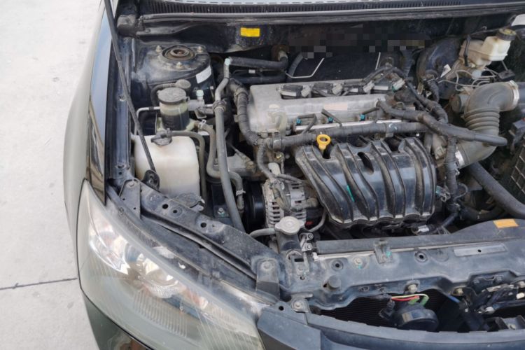 Used Geely Auto Classic Emgrand 2013 Sedan 1.5L Manual Entry-Level Model Engine Bay Right