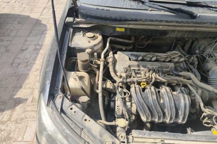 Used Geely Auto Classic Emgrand 2013 Sedan 1.5L Manual Entry-Level Model Engine Bay Right