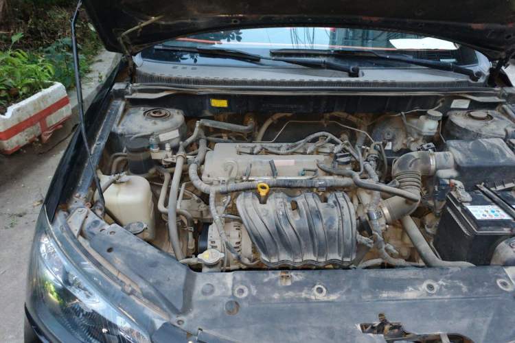 Used Geely Auto Classic Emgrand 2013 Sedan 1.5L Manual Entry-Level Model Engine Bay Right