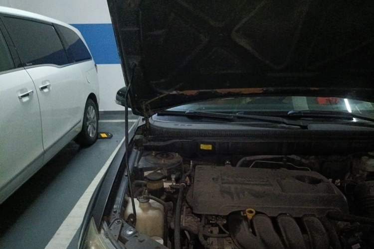 Used Geely Auto Classic Emgrand 2013 Sedan 1.8L CVT Prestige Model Engine Bay Right