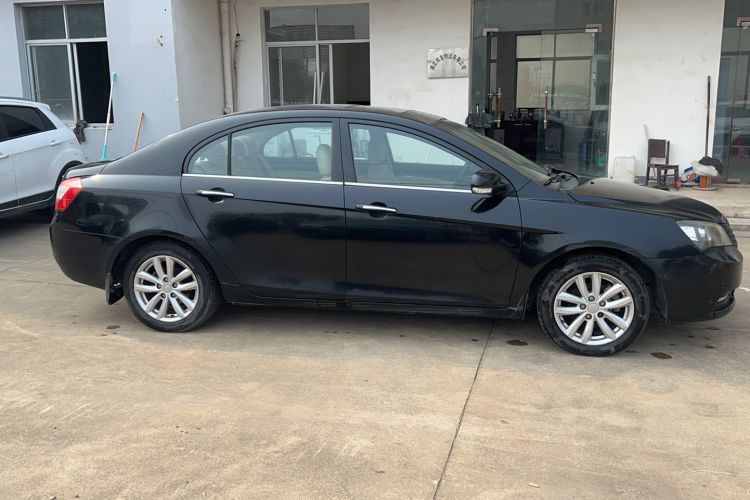 Used Geely Auto Classic Emgrand 2013 Sedan 1.8L Manual Luxury Model Exterior 2