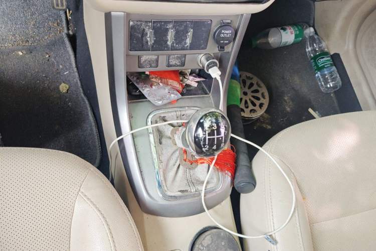 Used Geely Auto Classic Emgrand 2013 Sedan 1.5L Manual Elite Model Gear Lever