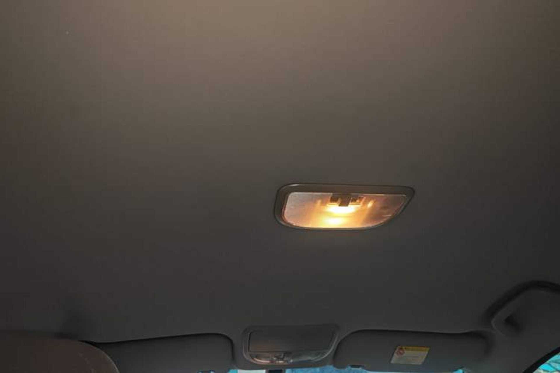 Used Geely Auto Classic Emgrand 2013 Sedan 1.5L Manual Entry-Level Model Headliner