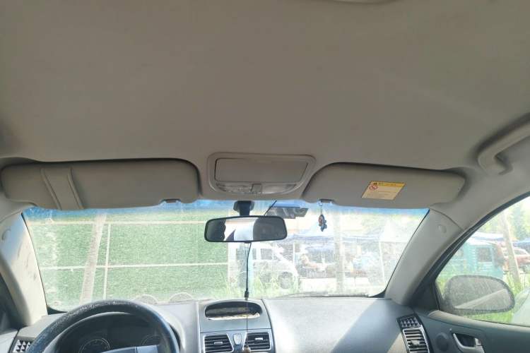 Used Geely Auto Classic Emgrand 2013 Sedan 1.5L Manual Entry-Level Model Headliner