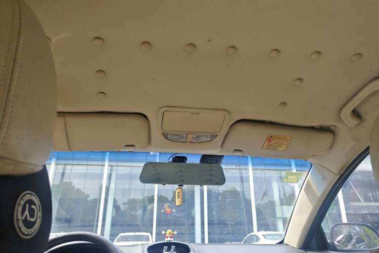Used Geely Auto Classic Emgrand 2013 Sedan 1.8L Manual Elite Model Headliner