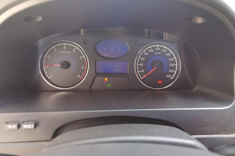 Used Geely Auto Classic Emgrand 2013 Sedan 1.8L Manual Luxury Model Instrument Cluster
