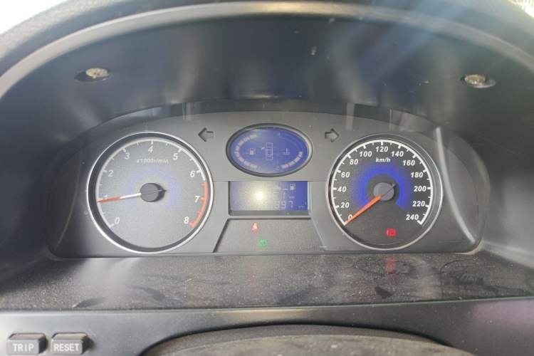 Used Geely Auto Classic Emgrand 2013 Sedan 1.5L Manual Elite Model Instrument Cluster