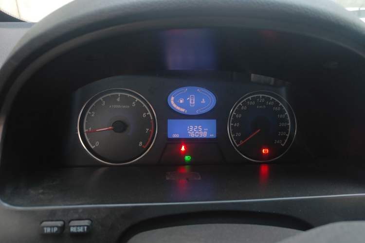 Used Geely Auto Classic Emgrand 2013 Sedan 1.5L Manual Elite Model Instrument Cluster