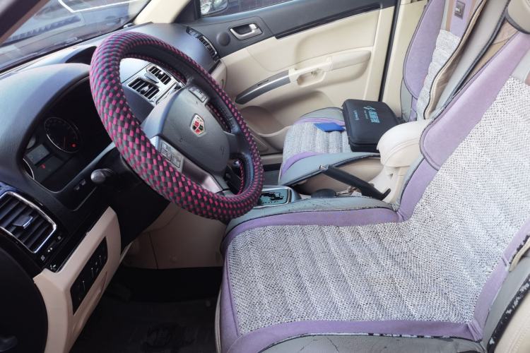 Used Geely Auto Classic Emgrand 2013 Sedan 1.8L CVT Elite Model Left Front Seat