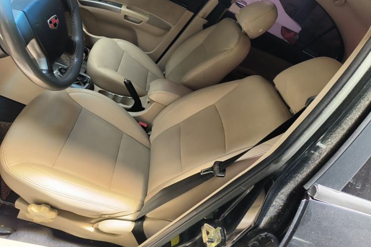 Used Geely Auto Classic Emgrand 2013 Sedan 1.8L Manual Elite Model Left Front Seat