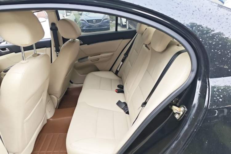 Used Geely Auto Classic Emgrand 2013 Sedan 1.8L CVT Prestige Model Left Rear Seat