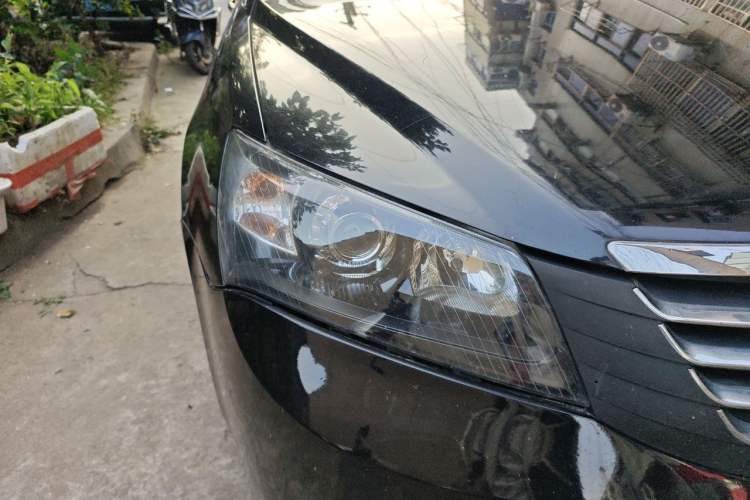Used Geely Auto Classic Emgrand 2013 Sedan 1.5L Manual Entry-Level Model Right Front Headlight