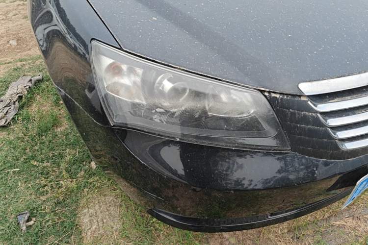 Used Geely Auto Classic Emgrand 2013 Sedan 1.5L Manual Entry-Level Model Right Front Headlight