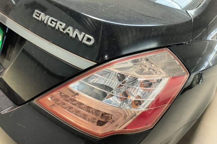 Used Geely Auto Classic Emgrand 2013 Sedan 1.8L Manual Elite Model Right Rear Taillight