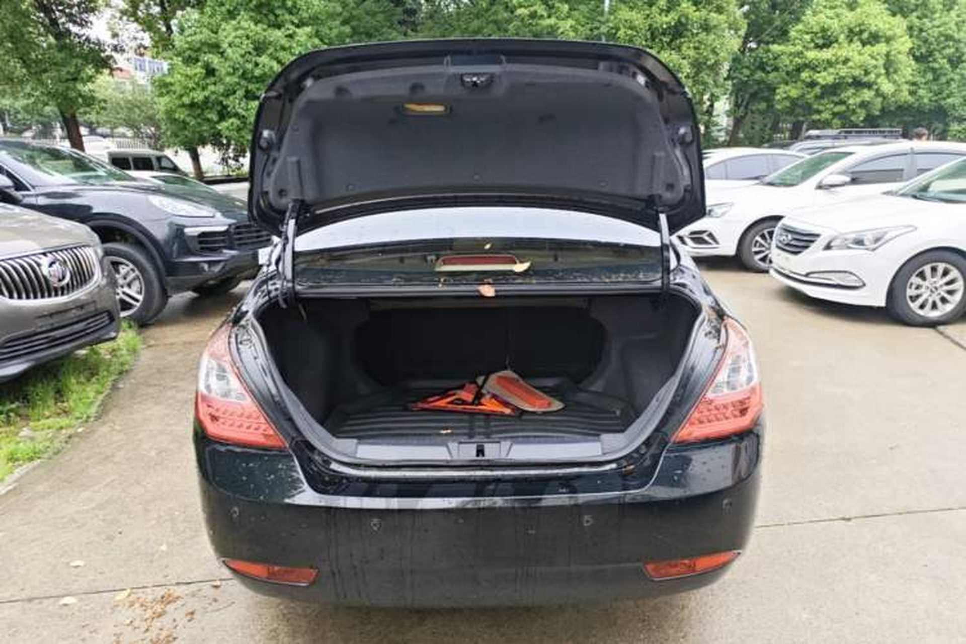 Used Geely Auto Classic Emgrand 2013 Sedan 1.8L CVT Prestige Model Trunk